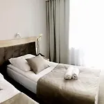 Hotel *** Nat 3*
