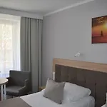 *** Nat 酒店 Jarosławiec