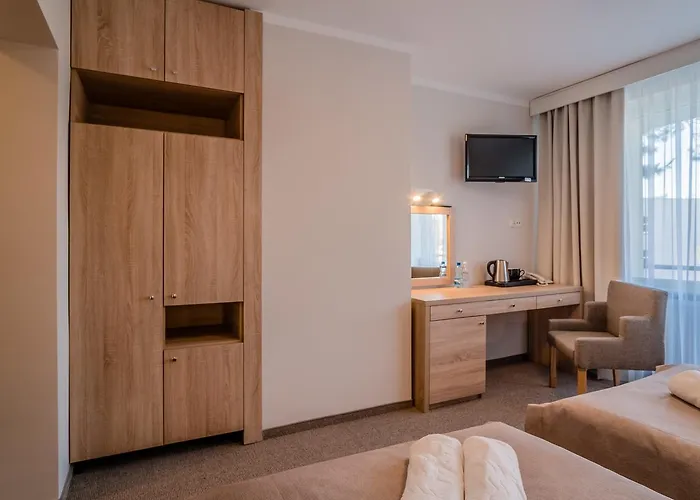 Ξενοδοχείο *** Nat 3*